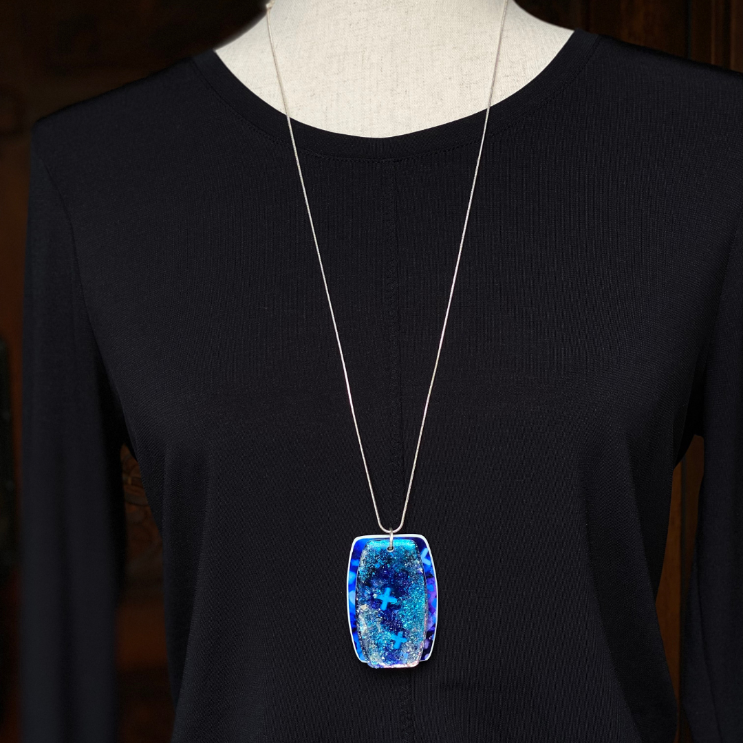 Blue Dazzle X-Print Two Layer Pendant Necklace