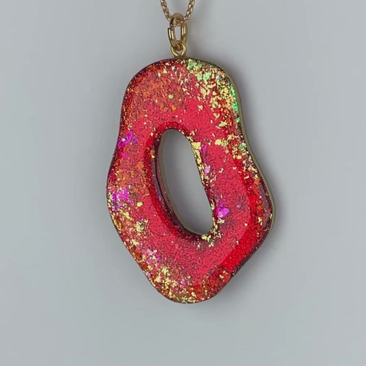 Red Dazzle Pendant Necklace