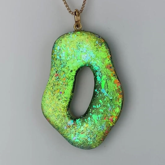 Green Dazzle Pendant Necklace