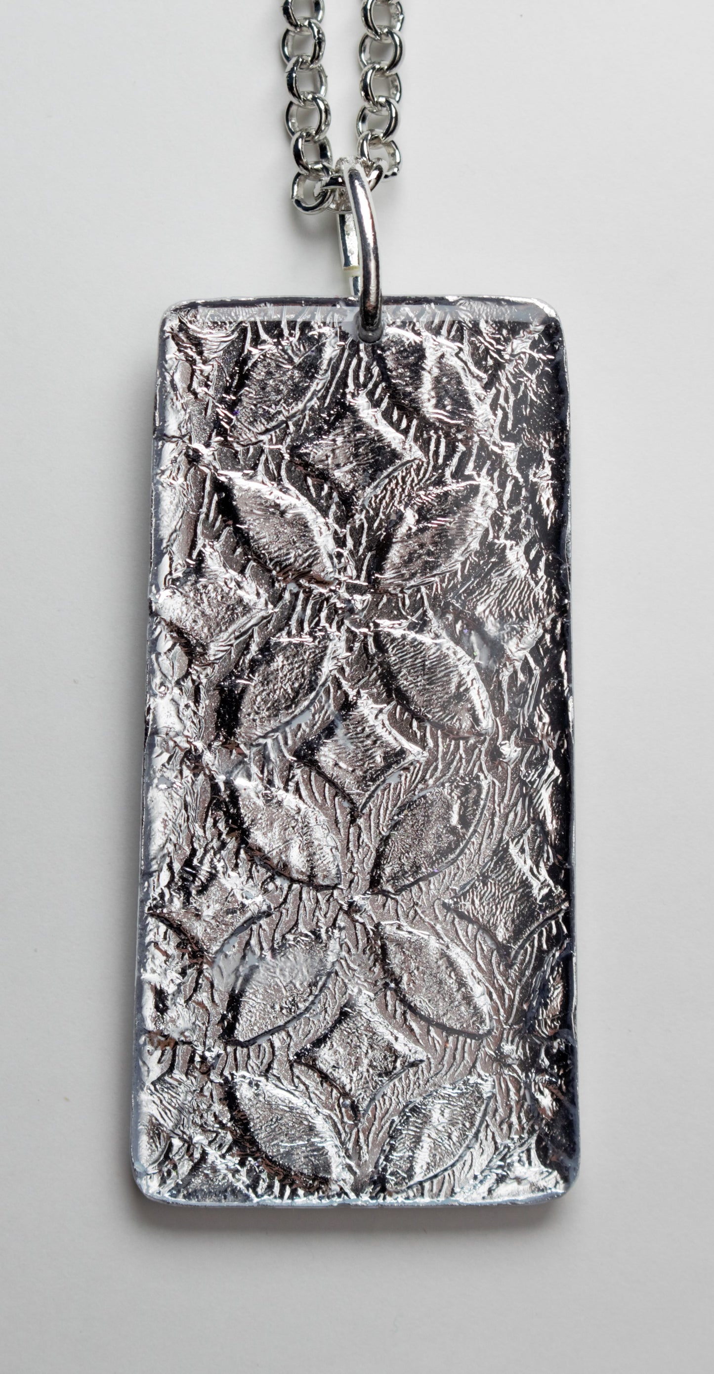 Silver Bling Kimono Print Pendant Necklace