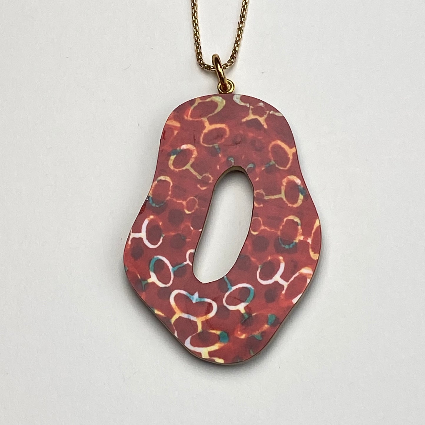 Red Dazzle Pendant Necklace